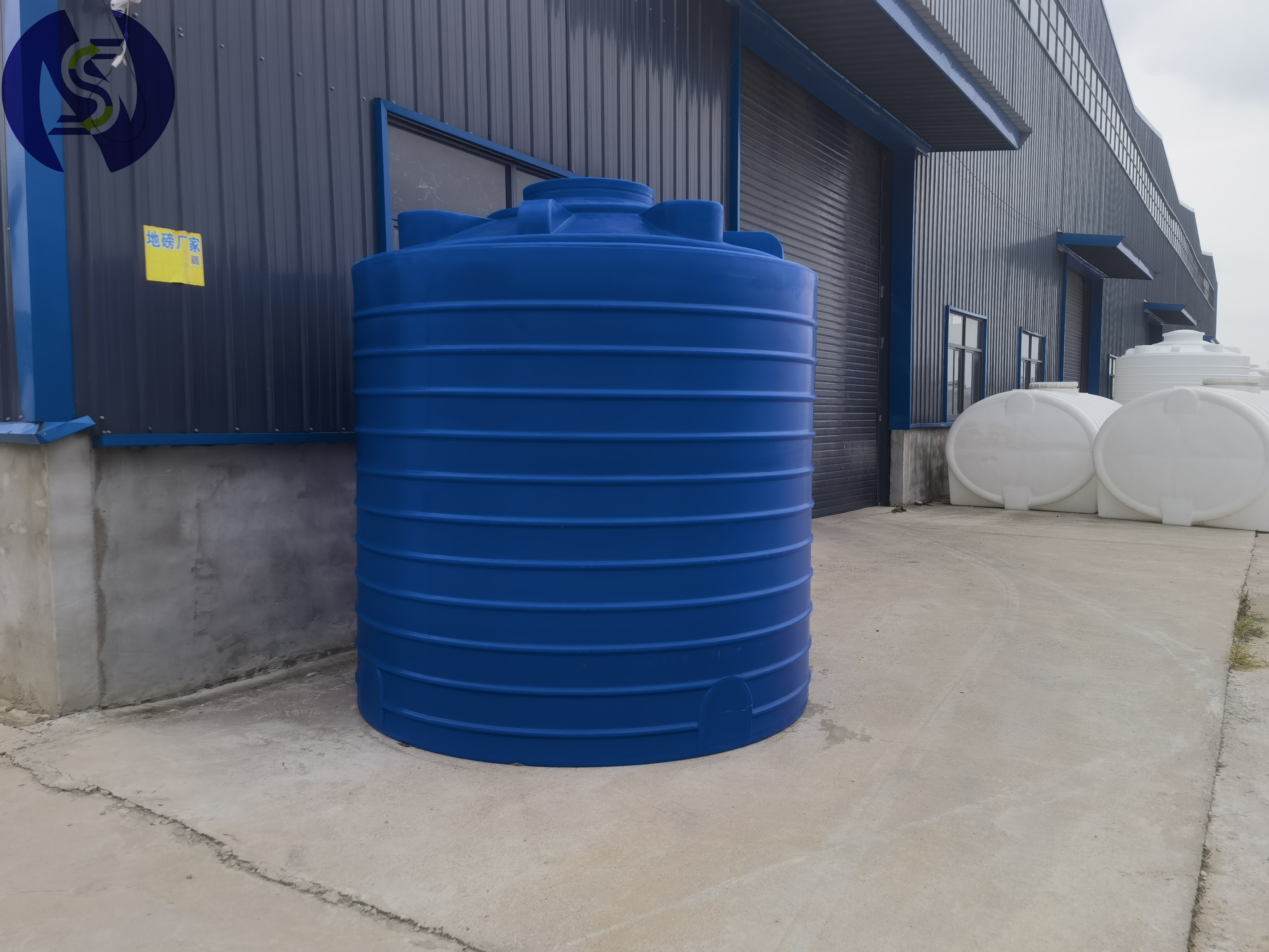 5噸雙氧水儲罐用PE材質的優勢可以嗎