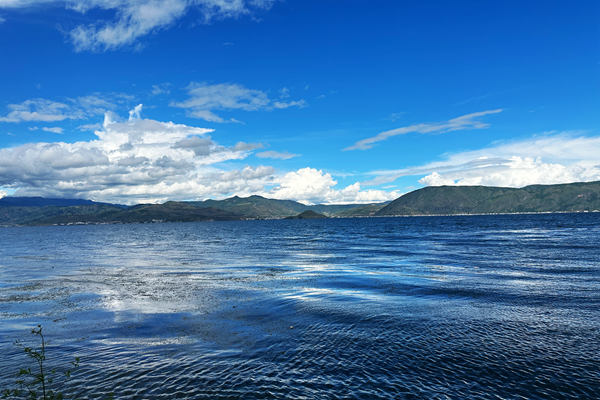 加快推進清潔岸灘建設(shè)——浙江省出臺海洋垃圾一體化監(jiān)測監(jiān)控方案